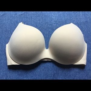 Victoria’s Secret perfect shape bra